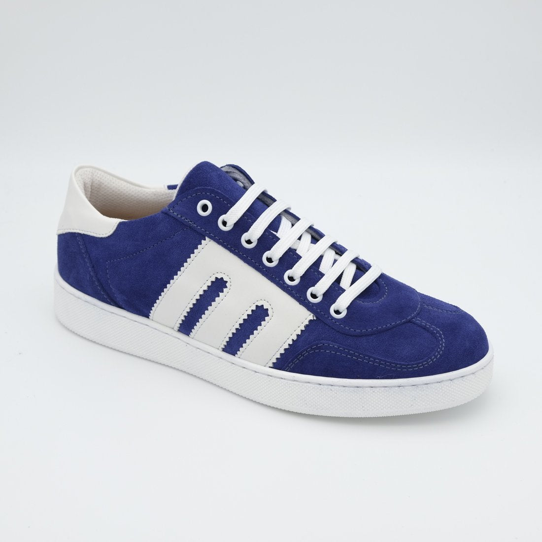 00818_75|5bdf143f76ed51df782104936be7e3ab